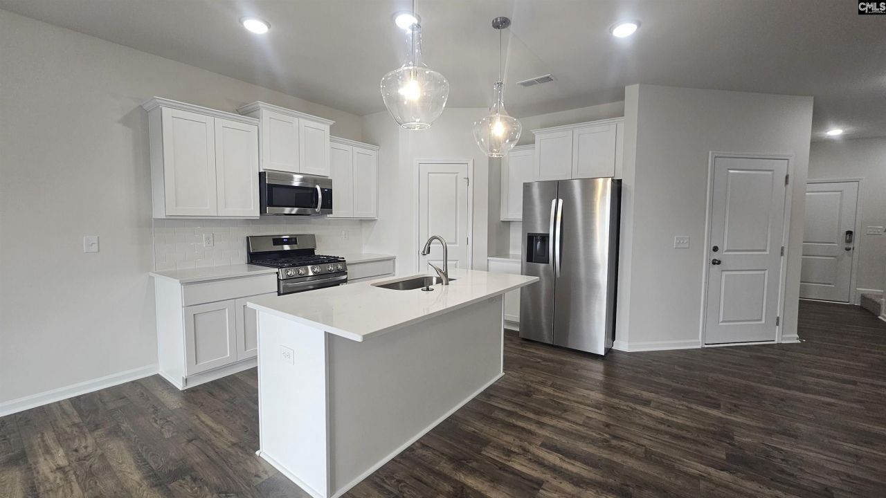 264 Sunny Hill Drive Photo 6