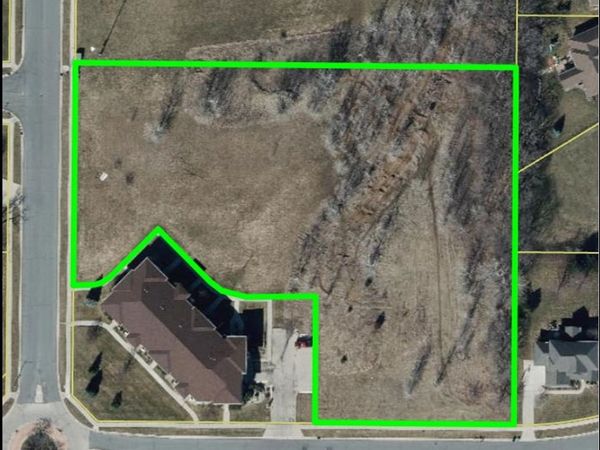 500 Bergamont Boulevard, Oregon, WI 53575