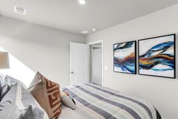 1110 Hainer Place Dr photo 4