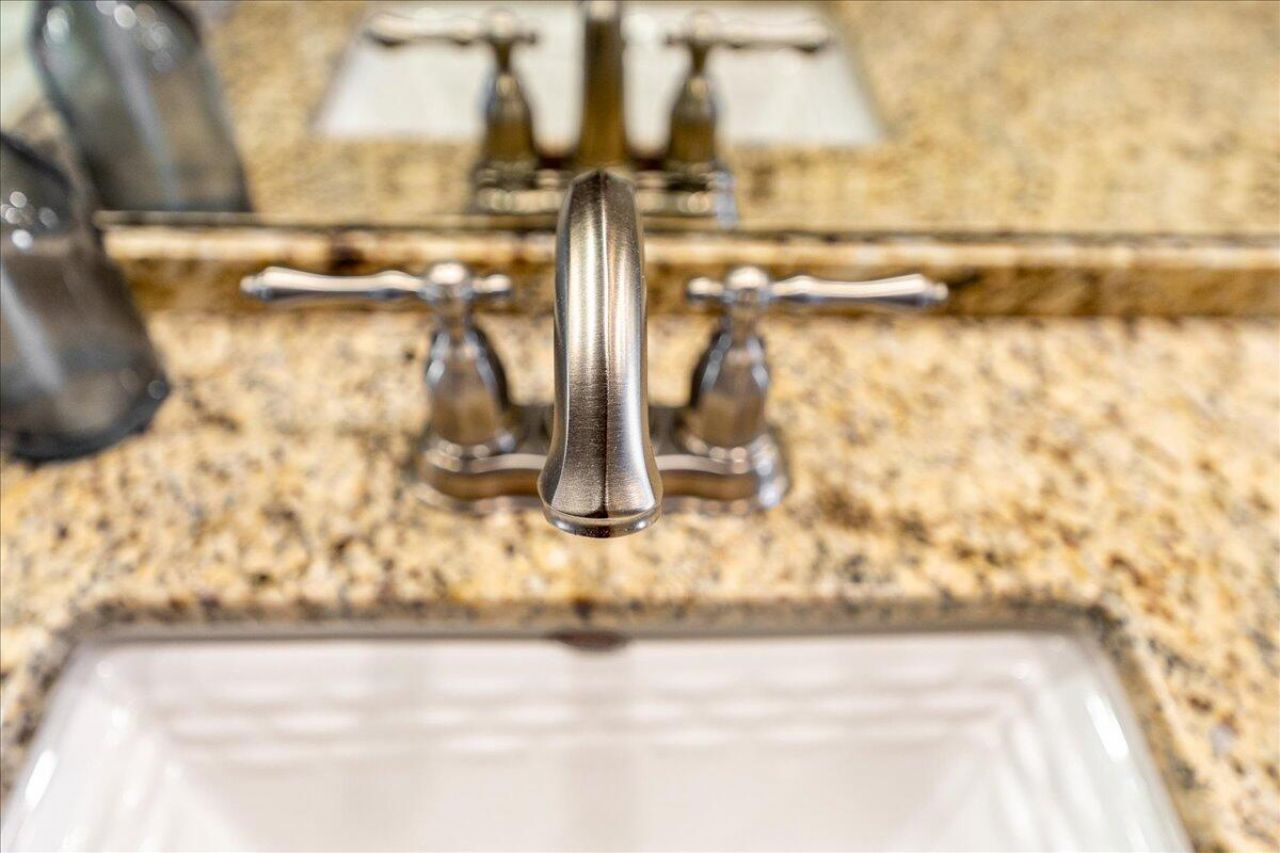 9950 S Ocean Drive, Unit 604, Jensen Beach, FL 34957 Photo