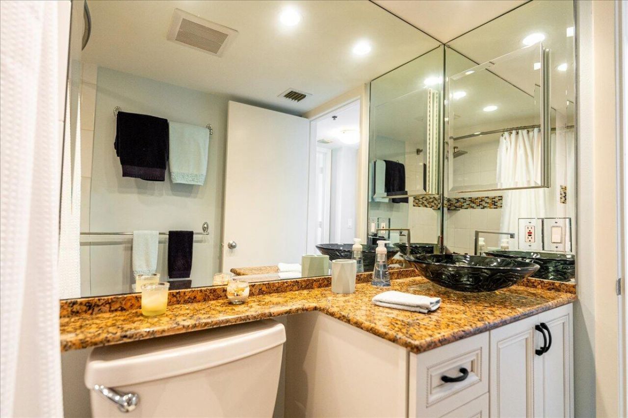 9950 S Ocean Drive, Unit 604, Jensen Beach, FL 34957 Photo