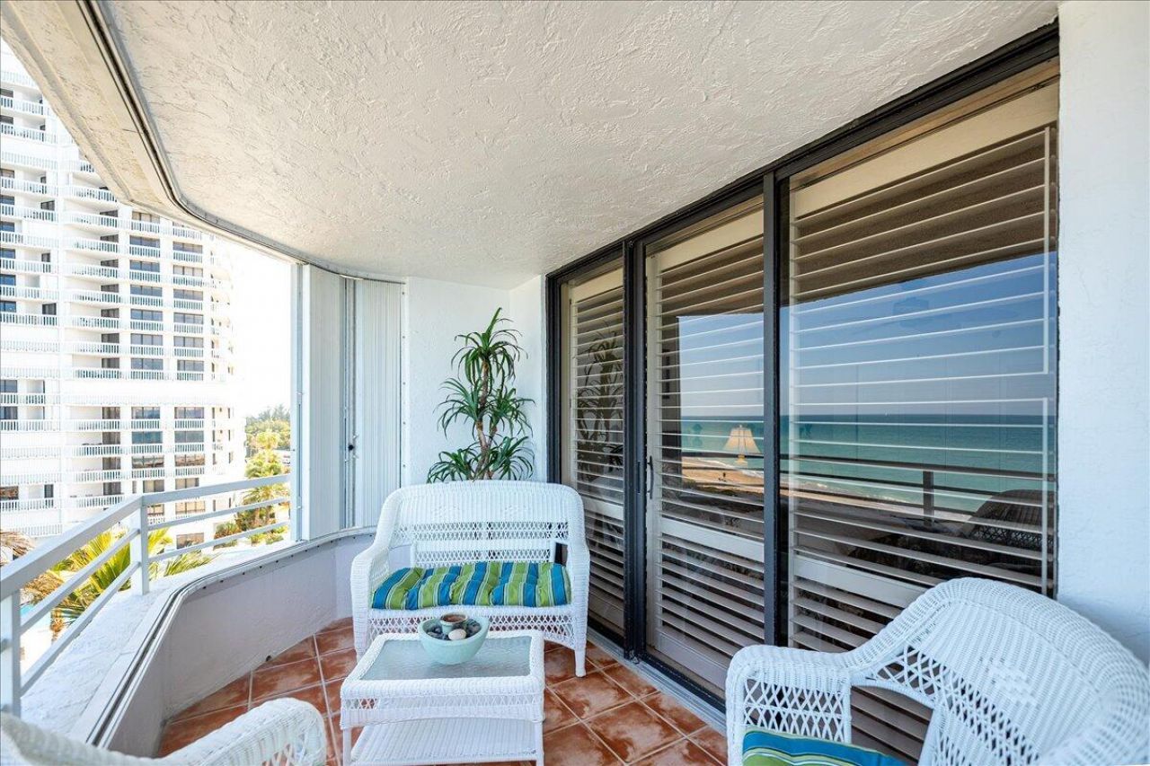 9950 S Ocean Drive, Unit 604, Jensen Beach, FL 34957 Photo