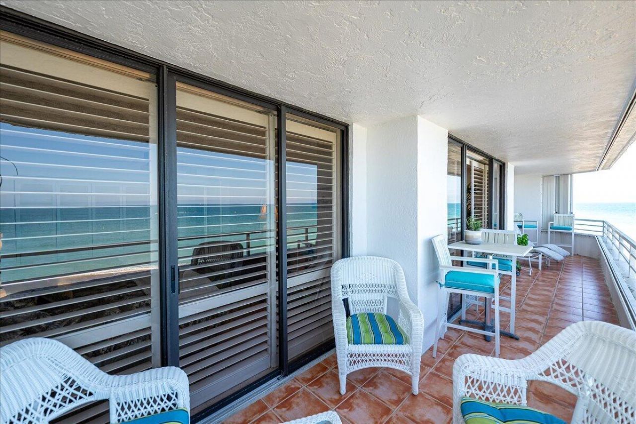 9950 S Ocean Drive, Unit 604, Jensen Beach, FL 34957 Photo