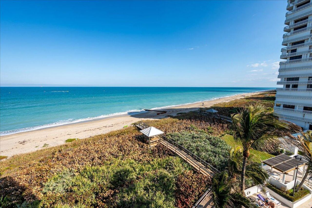 9950 S Ocean Drive, Unit 604, Jensen Beach, FL 34957 Photo