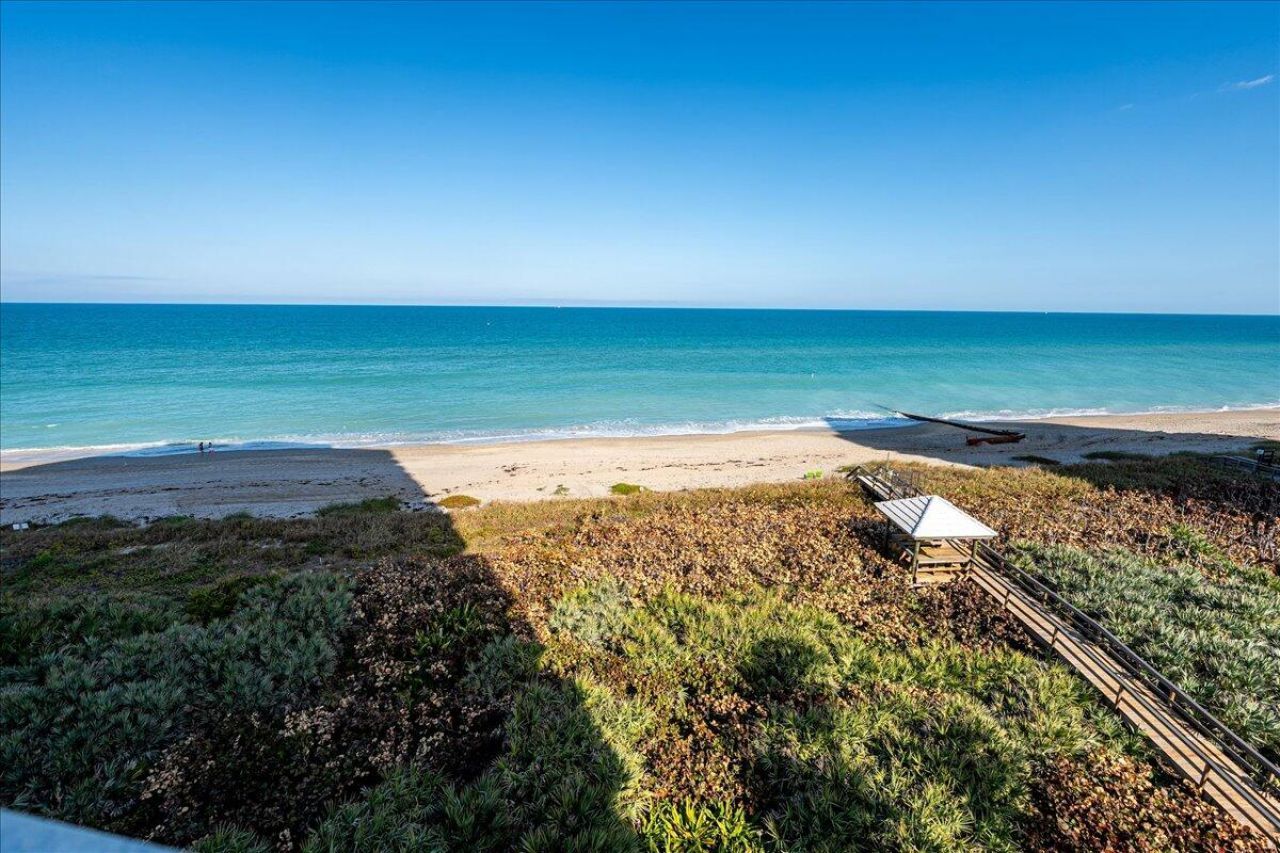 9950 S Ocean Drive, Unit 604, Jensen Beach, FL 34957 Photo