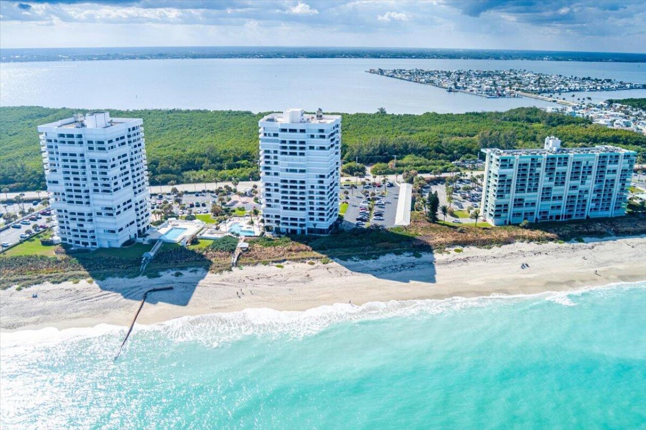 9950 S Ocean Drive, Unit 604, Jensen Beach, FL 34957 Photo