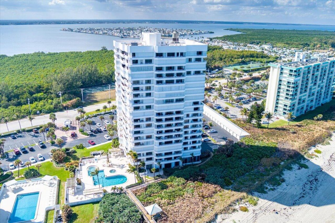 9950 S Ocean Drive, Unit 604, Jensen Beach, FL 34957 Photo