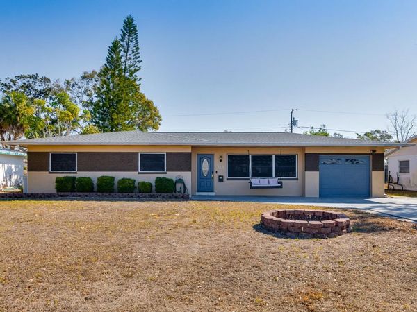 1901 WINCHESTER ROAD N, ST PETERSBURG, FL 33710