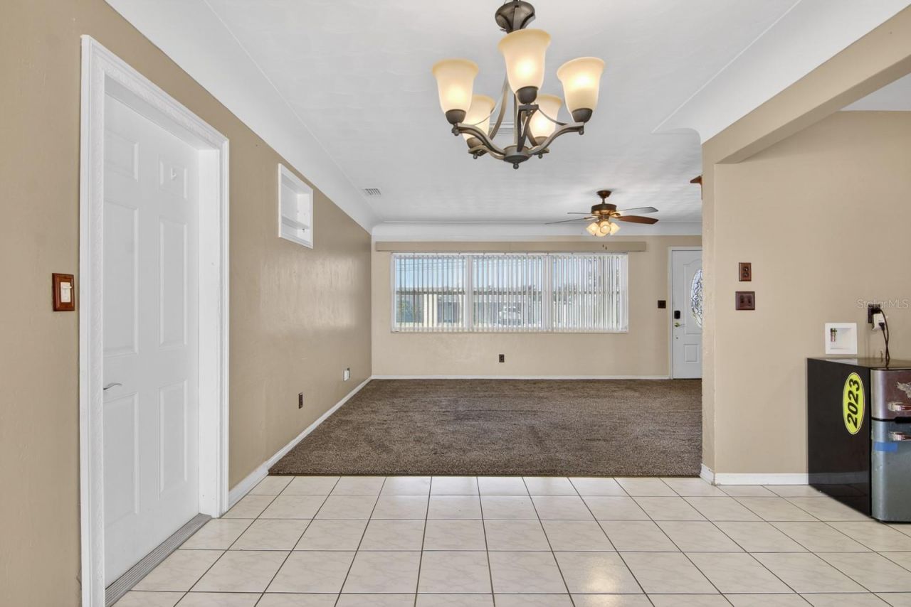 1901 Winchester Road N, Saint Petersburg, FL 33710 Photo