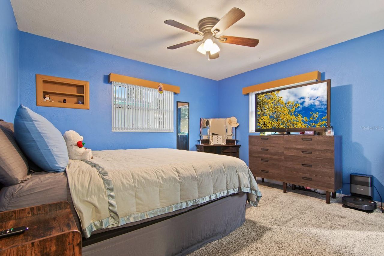 1901 Winchester Road N, Saint Petersburg, FL 33710 Photo