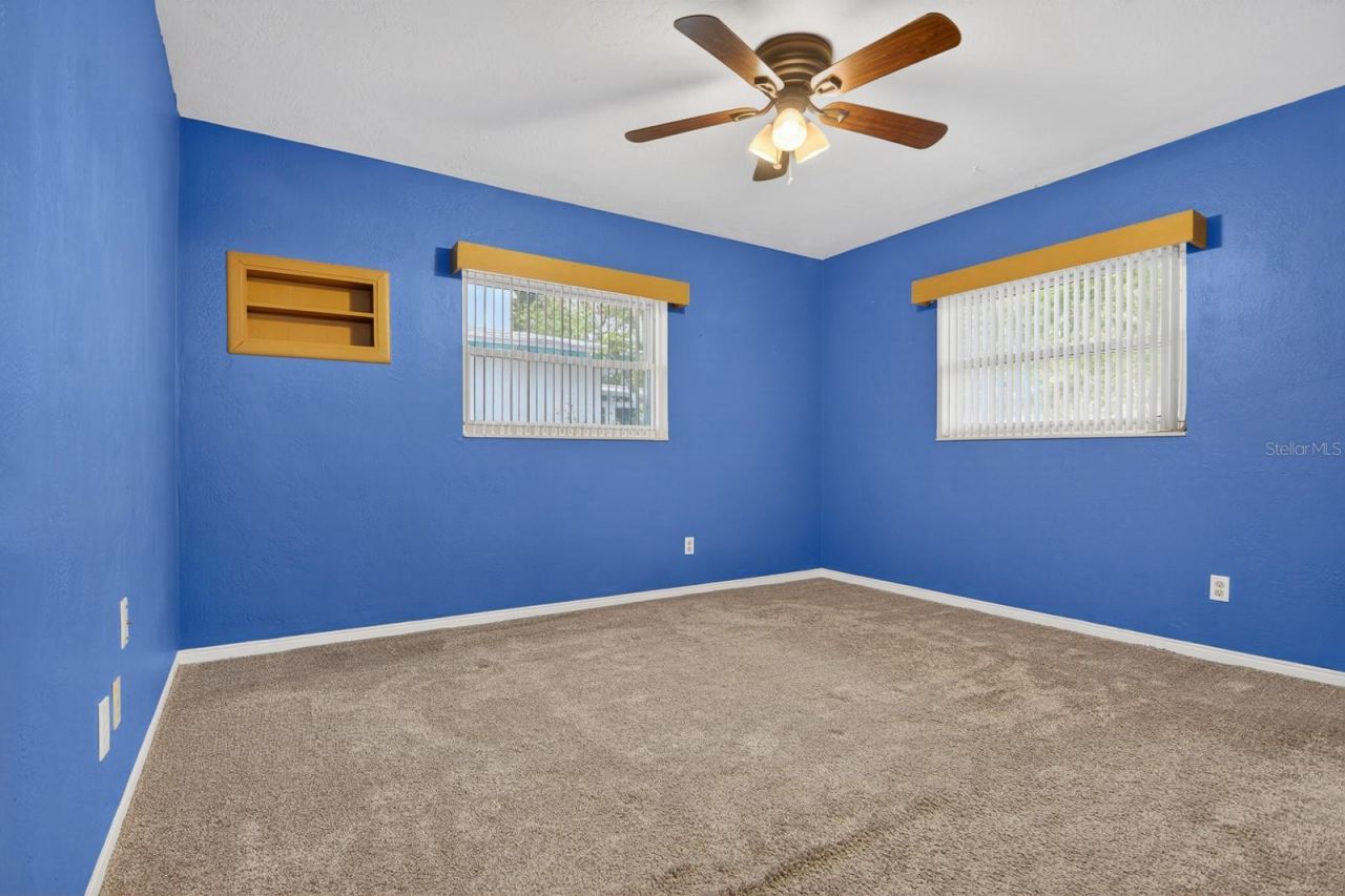 1901 Winchester Road N, Saint Petersburg, FL 33710 Photo