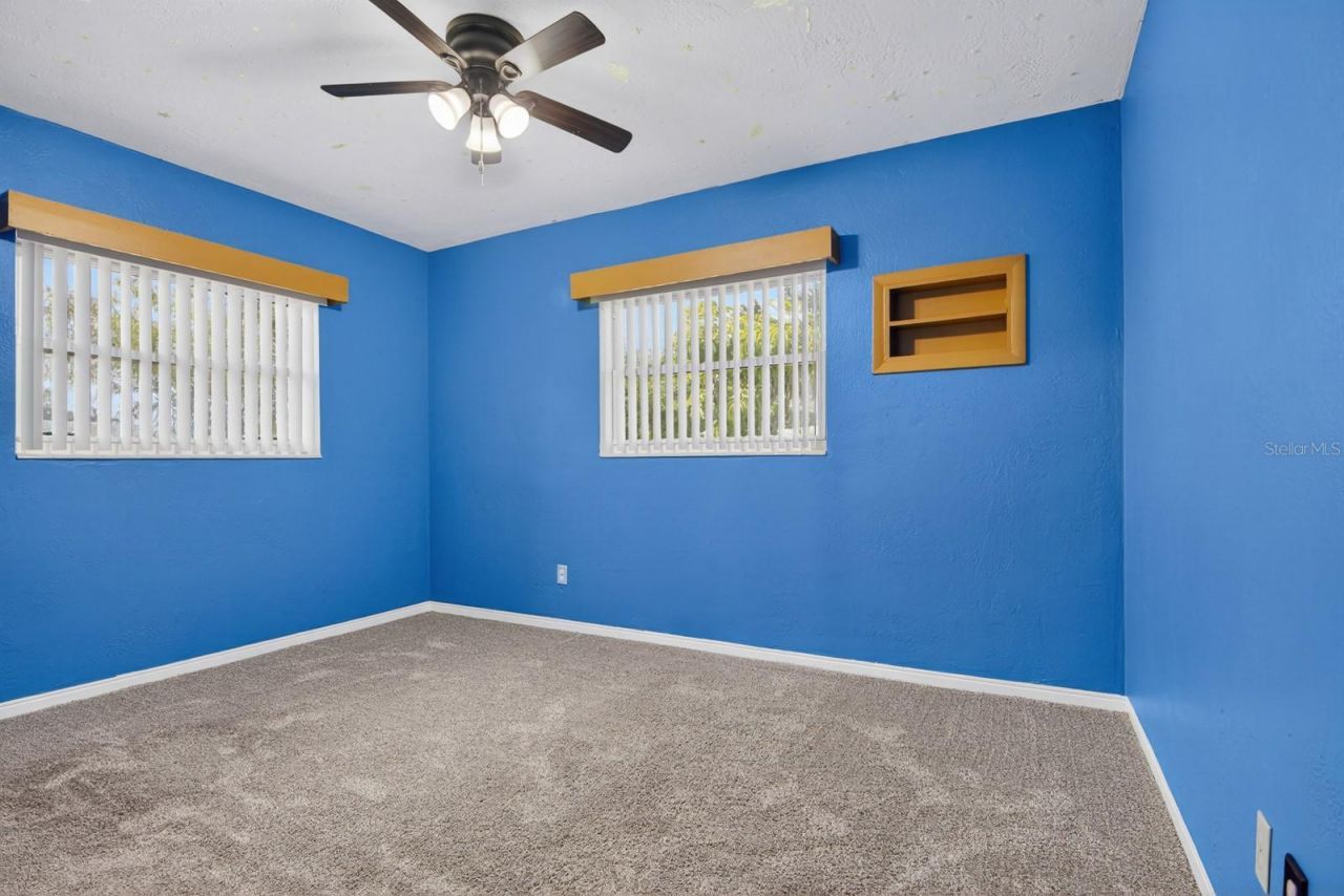 1901 Winchester Road N, Saint Petersburg, FL 33710 Photo