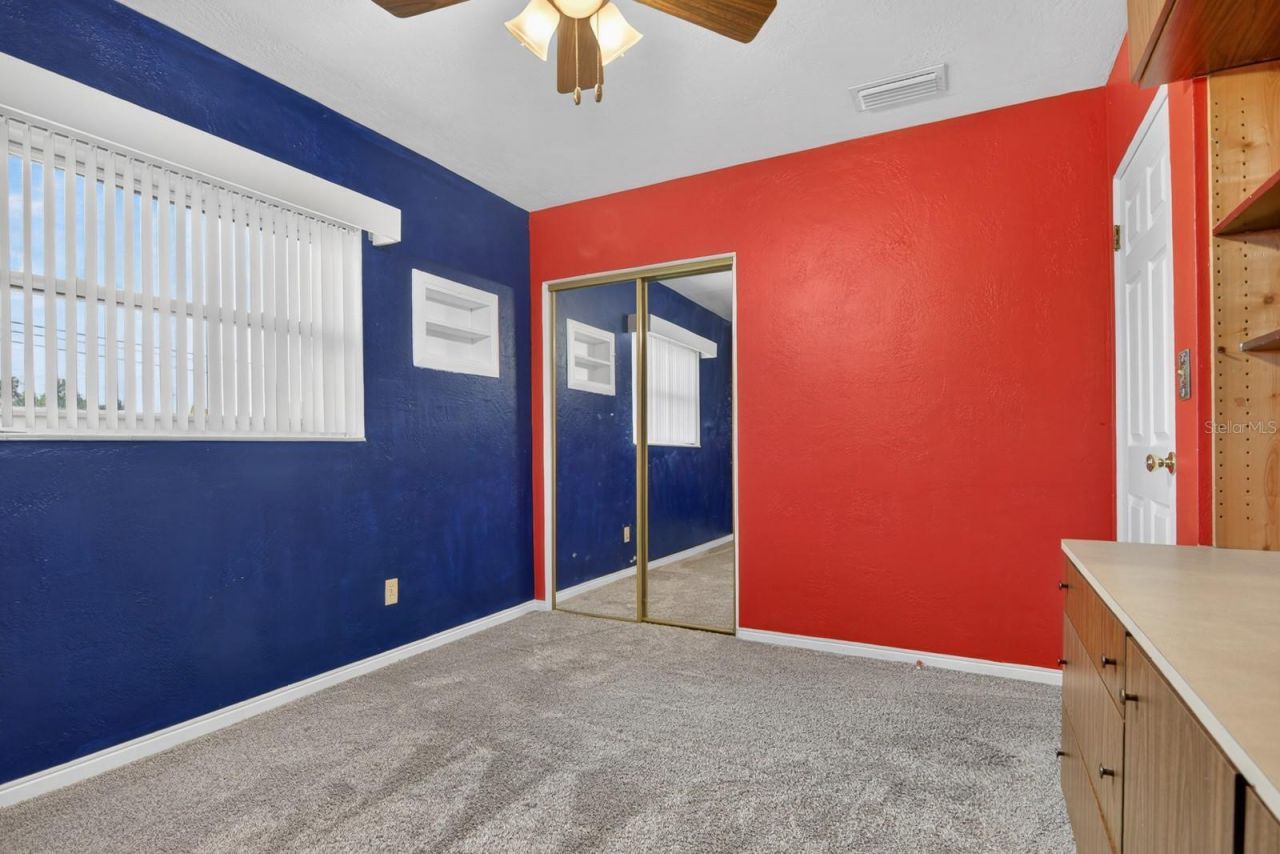 1901 Winchester Road N, Saint Petersburg, FL 33710 Photo