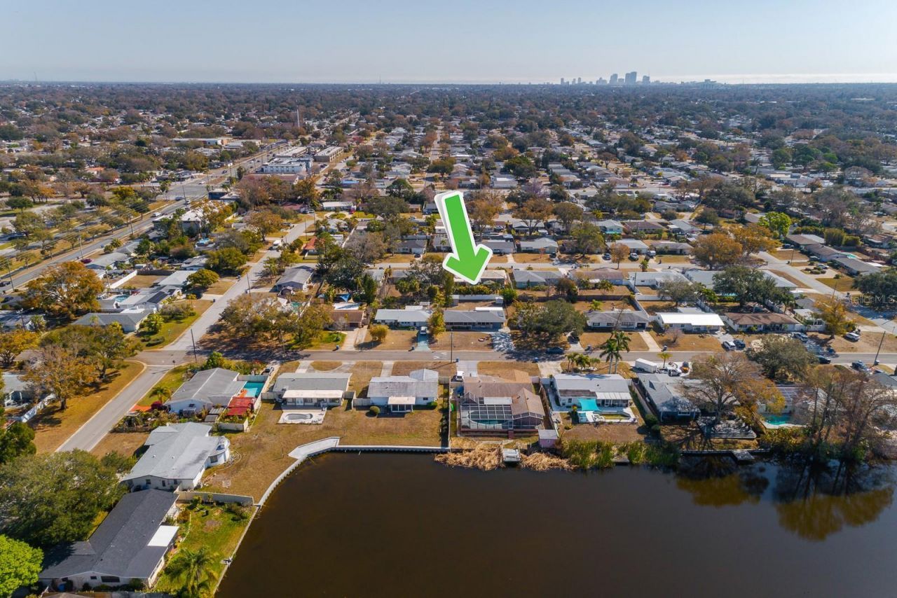 1901 Winchester Road N, Saint Petersburg, FL 33710 Photo