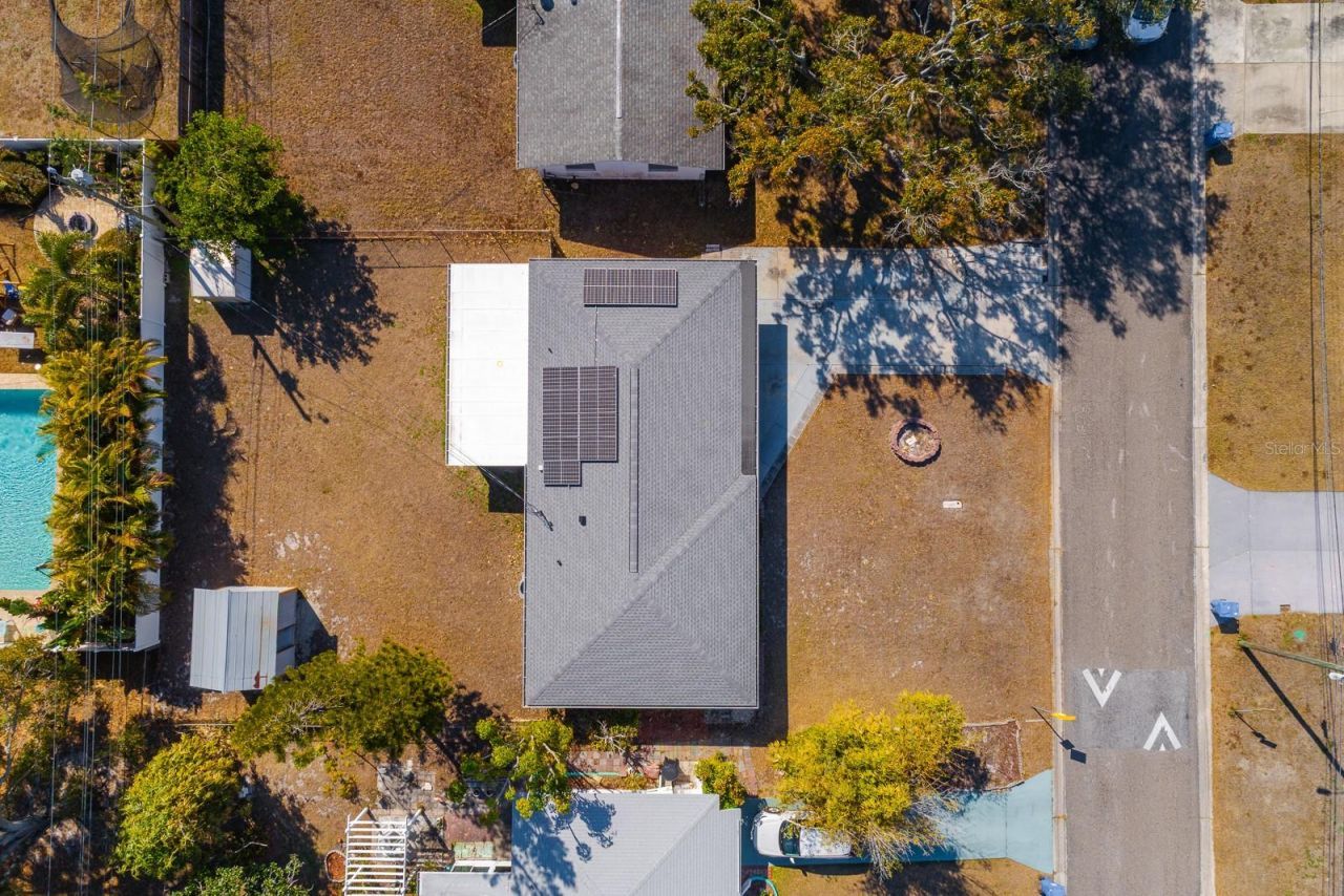1901 Winchester Road N, Saint Petersburg, FL 33710 Photo