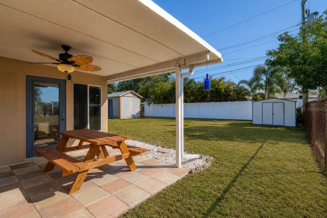 1901 Winchester Road N, Saint Petersburg, FL 33710 Photo