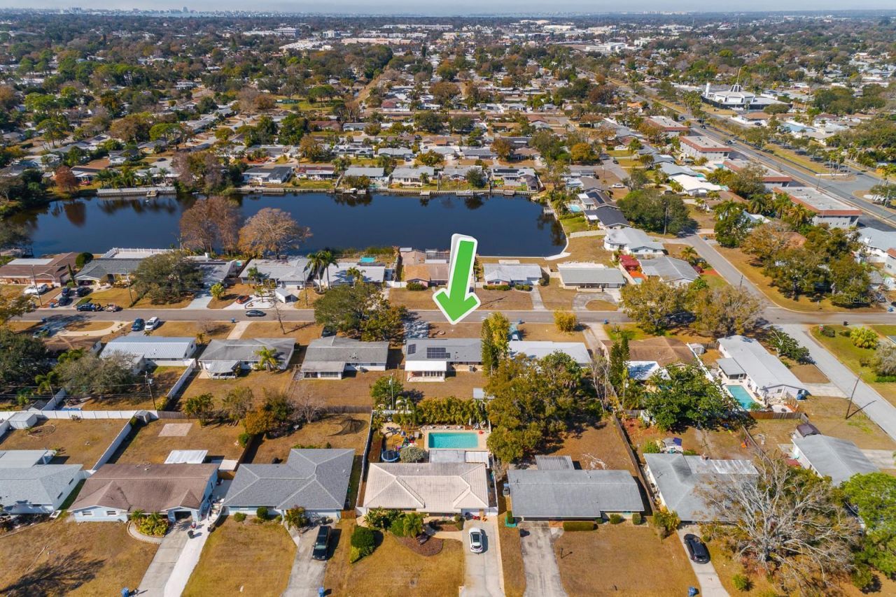 1901 Winchester Road N, Saint Petersburg, FL 33710 Photo