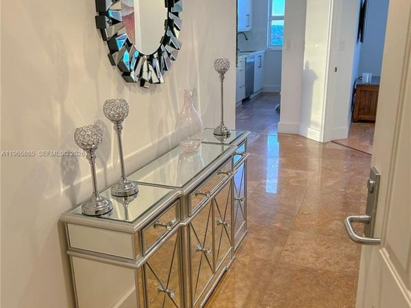 19501 W Country Club Dr , Unit 1209, Aventura, FL 33180