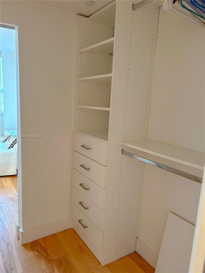 19501 W Country Club Dr , Unit 1209, Aventura, FL 33180 Photo