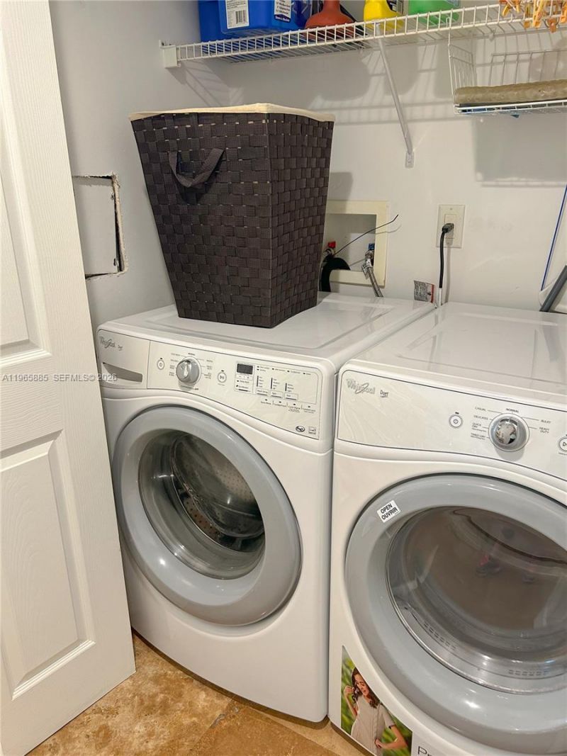 19501 W Country Club Dr , Unit 1209, Aventura, FL 33180 Photo