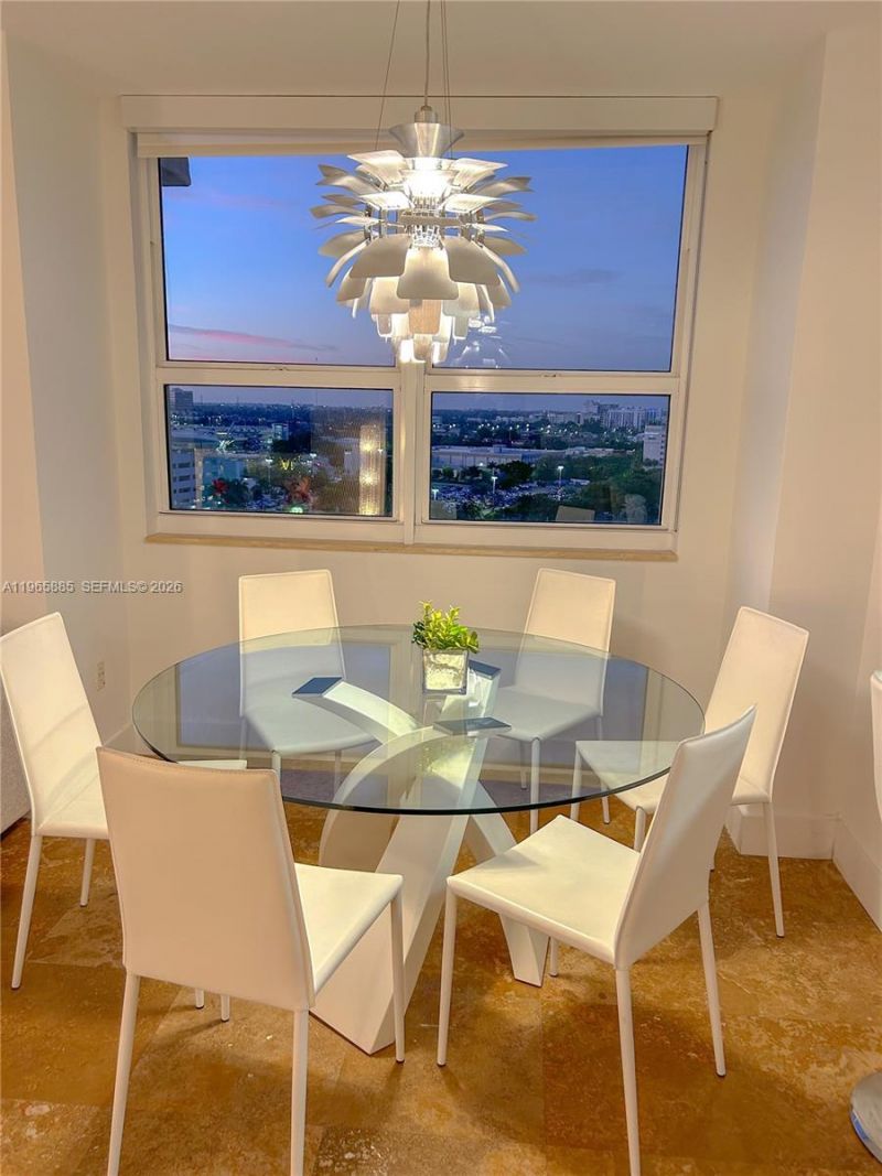 19501 W Country Club Dr , Unit 1209, Aventura, FL 33180 Photo