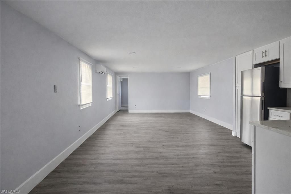 806 Homefolks St, North Fort Myers, FL 33917 Photo