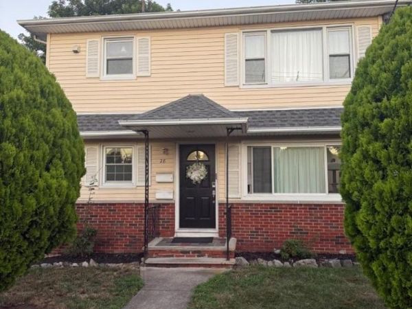 28 Boyd St, Lodi, NJ 07644