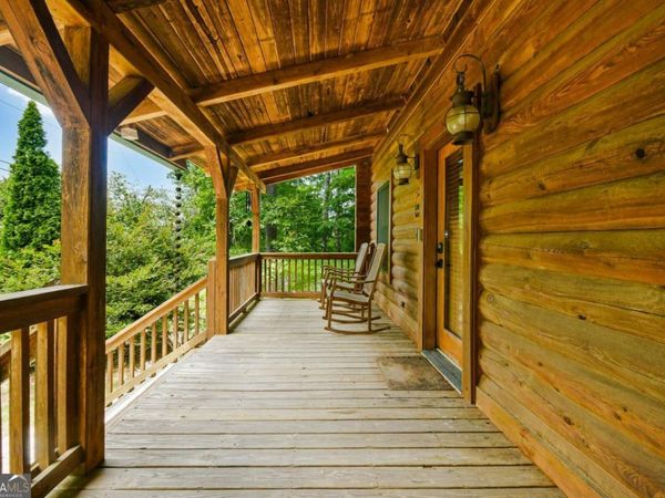 250 Meadow Lane, Talking Rock, GA 30175