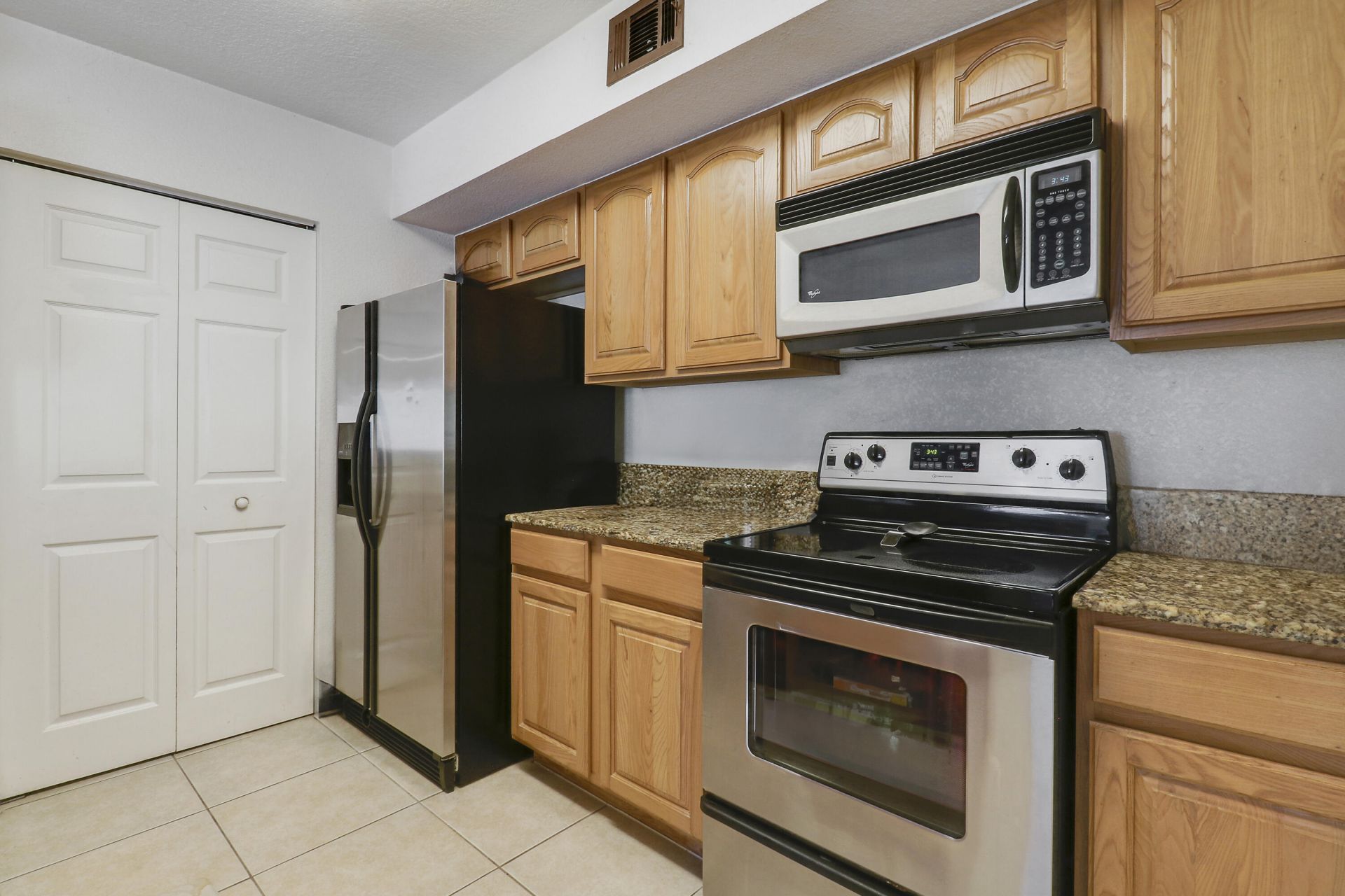 261 SW Palm Drive, Unit 205, Port Saint Lucie, FL 34986 Photo