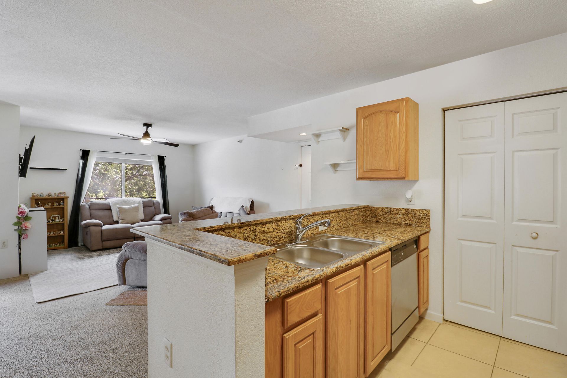 261 SW Palm Drive, Unit 205, Port Saint Lucie, FL 34986 Photo