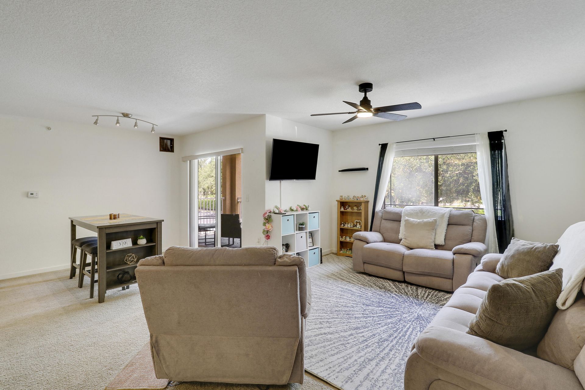 261 SW Palm Drive, Unit 205, Port Saint Lucie, FL 34986 Photo