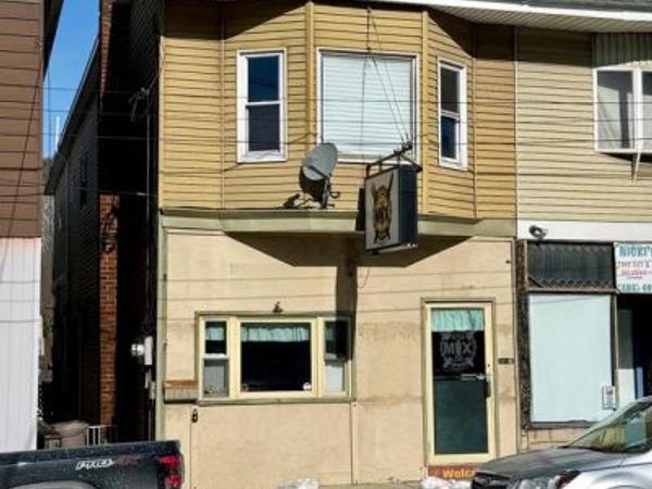 106 E CATAWISSA STREET , NESQUEHONING, PA 18240