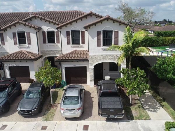 22910 SW 127th Pl, Unit 1, Miami, FL 33170