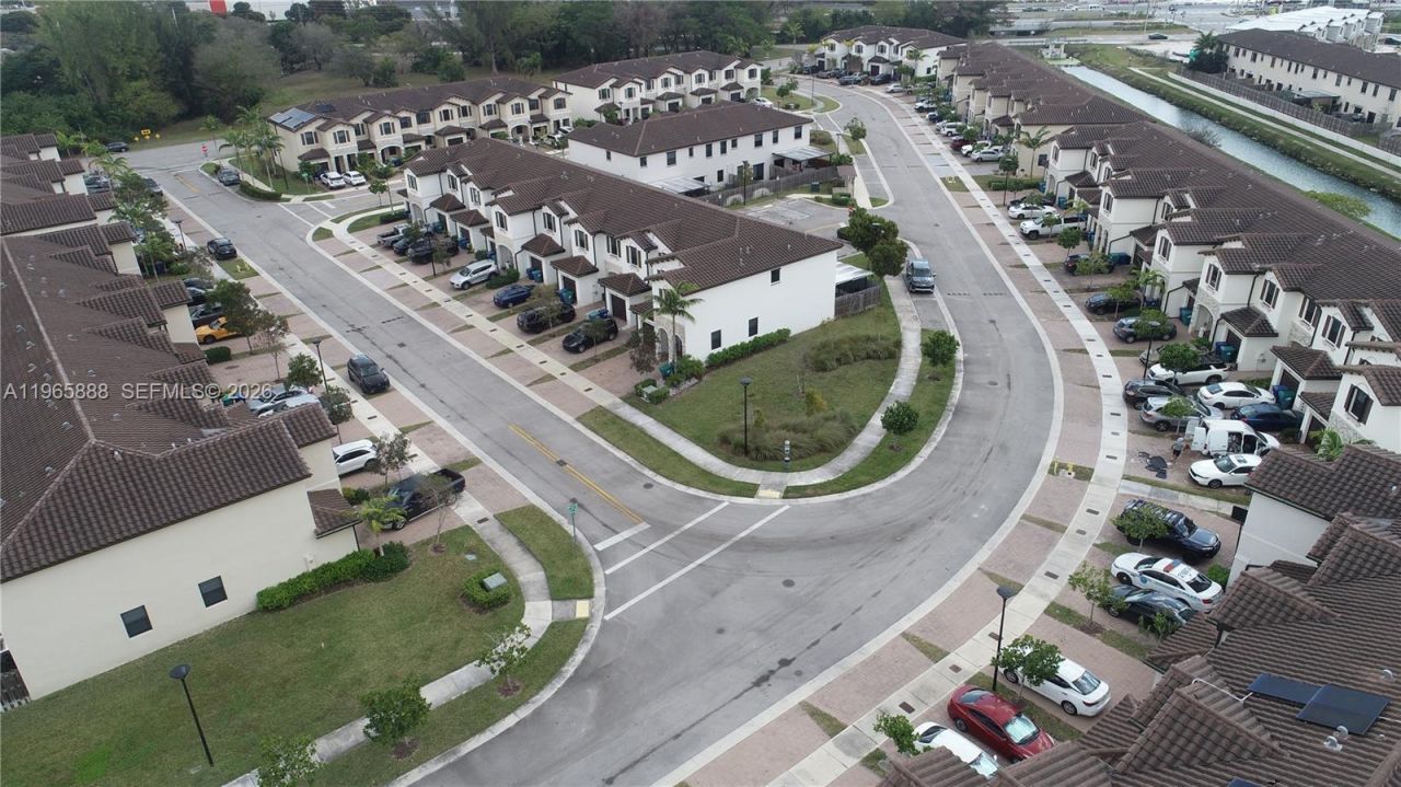 22910 SW 127th Pl, Unit 1, Miami, FL 33170 Photo