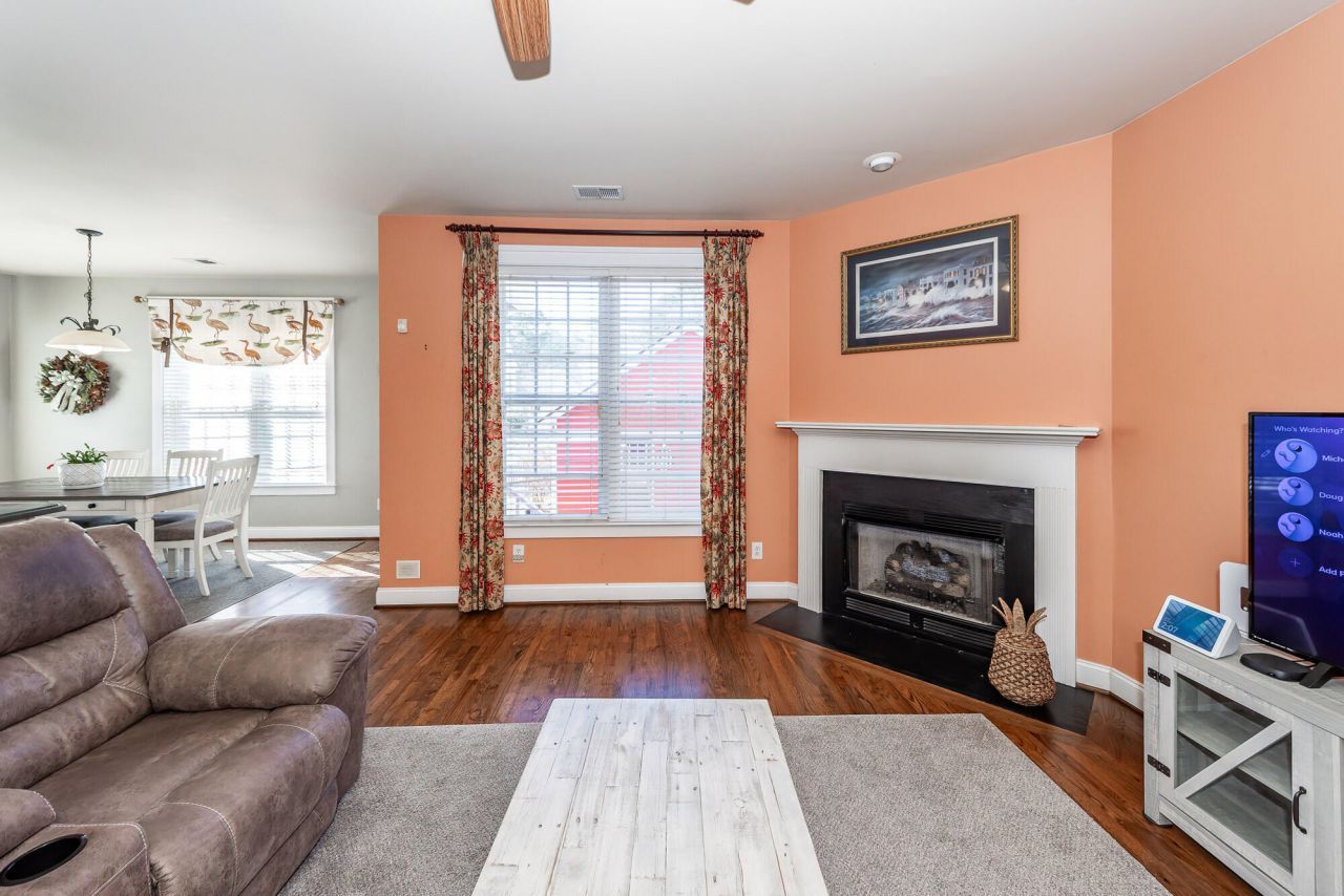 400 Hydrangea Street Photo 13