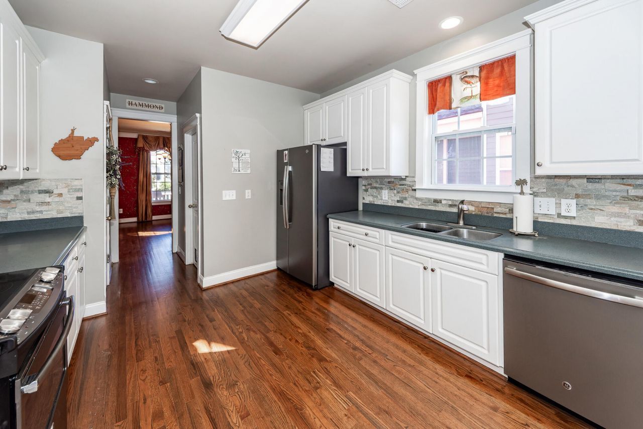 400 Hydrangea Street Photo 24