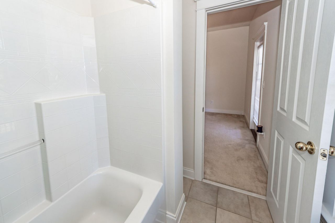 400 Hydrangea Street Photo 35