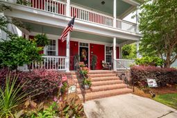 400 Hydrangea Street photo 4
