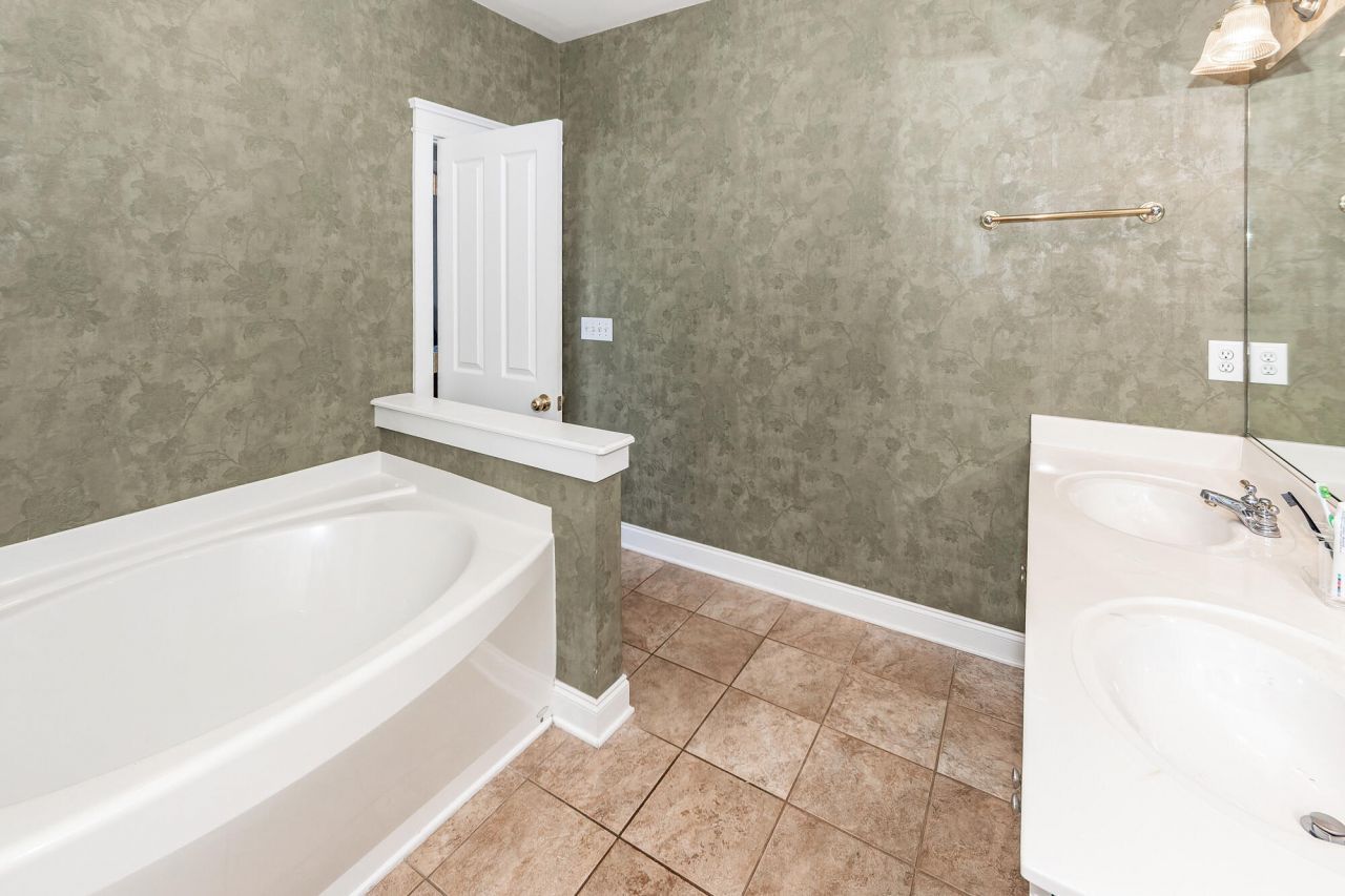 400 Hydrangea Street Photo 50