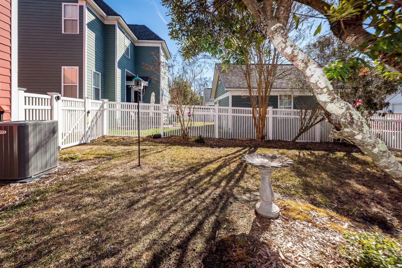 400 Hydrangea Street Photo 55