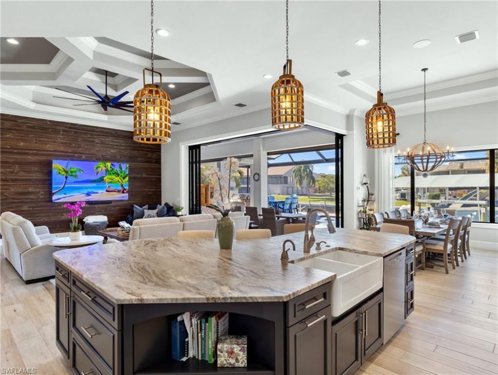 4226 SE 6th Pl, Cape Coral, FL 33904 Photo