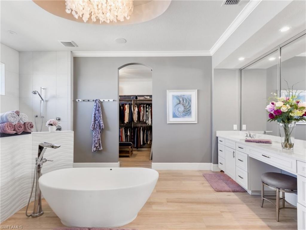 4226 SE 6th Pl, Cape Coral, FL 33904 Photo