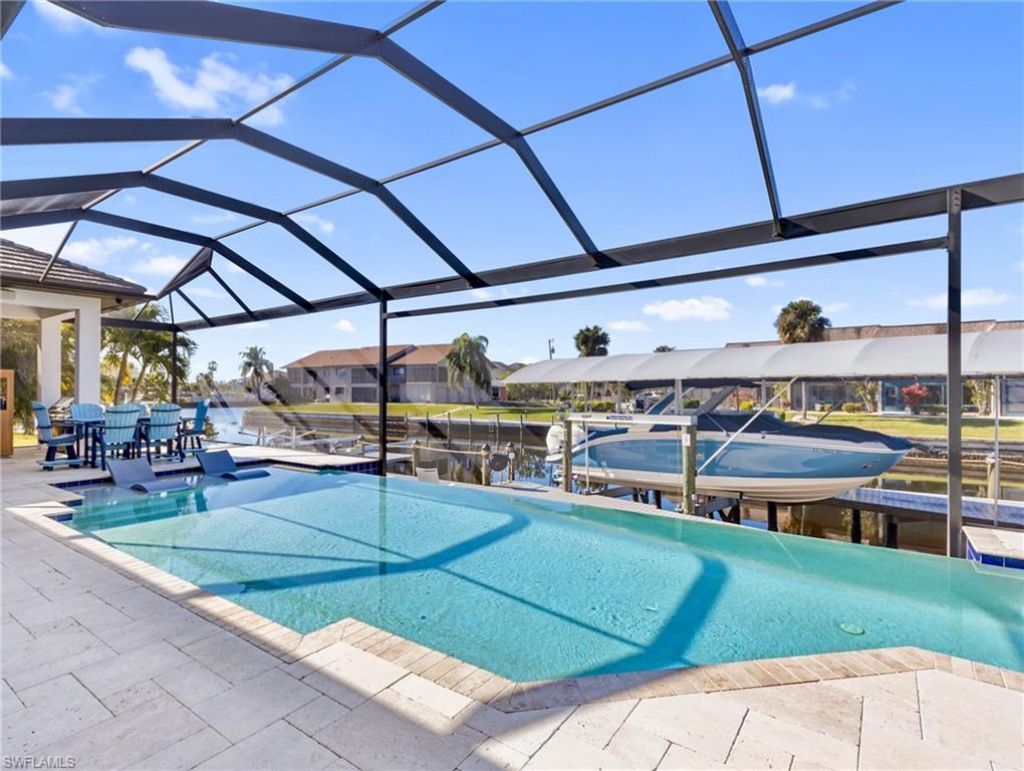 4226 SE 6th Pl, Cape Coral, FL 33904 Photo