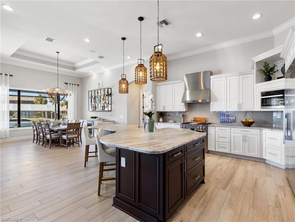 4226 SE 6th Pl, Cape Coral, FL 33904 Photo