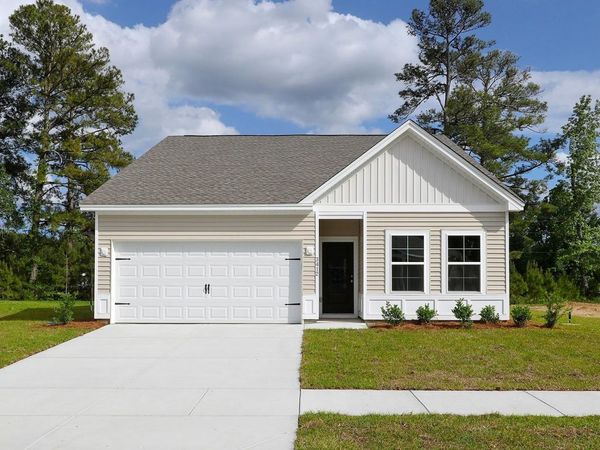 3412 Logan St., Conway, SC 29526