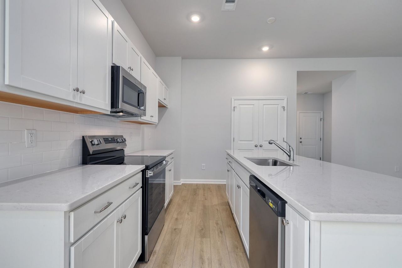 3412 Logan St. Photo 6