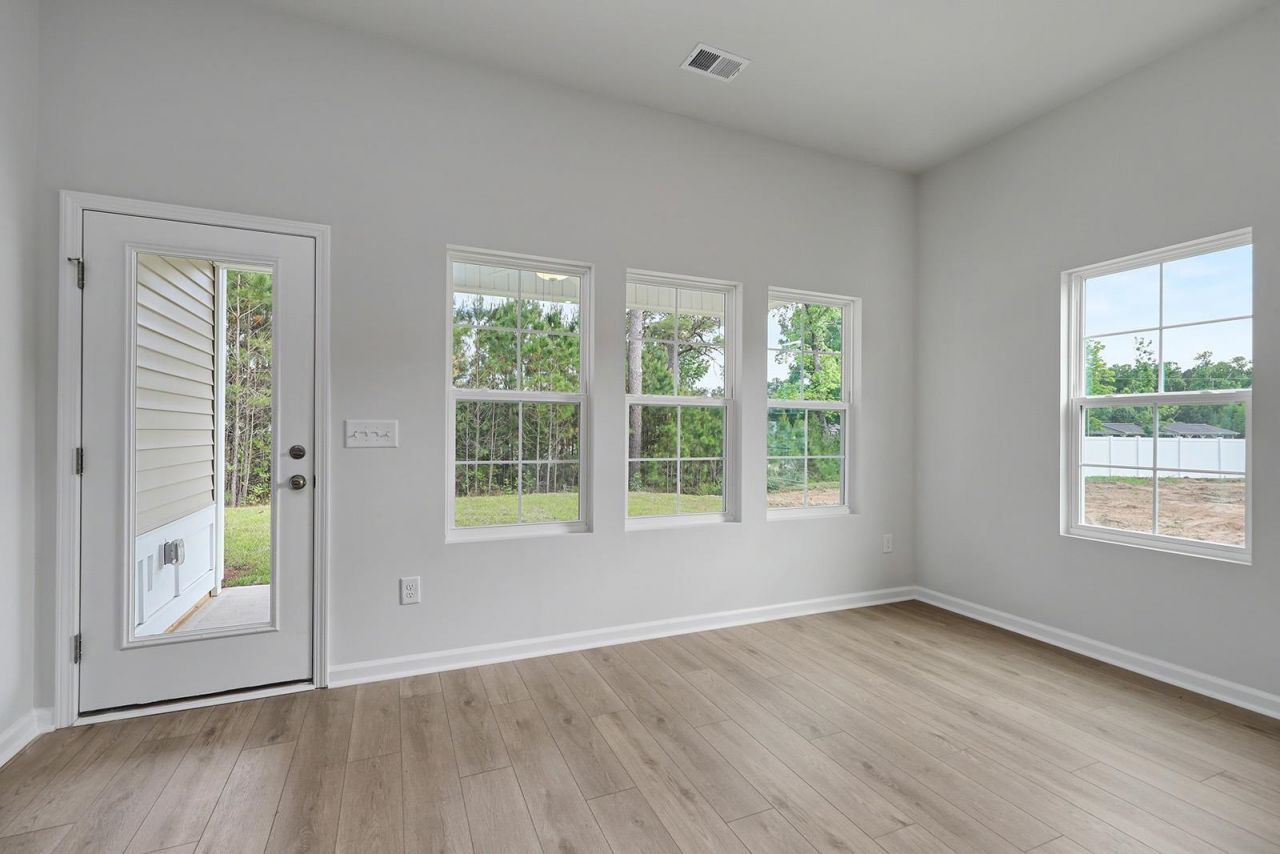 3412 Logan St. Photo 9