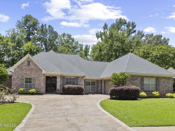 535 Florence Drive, Madison, MS 39110