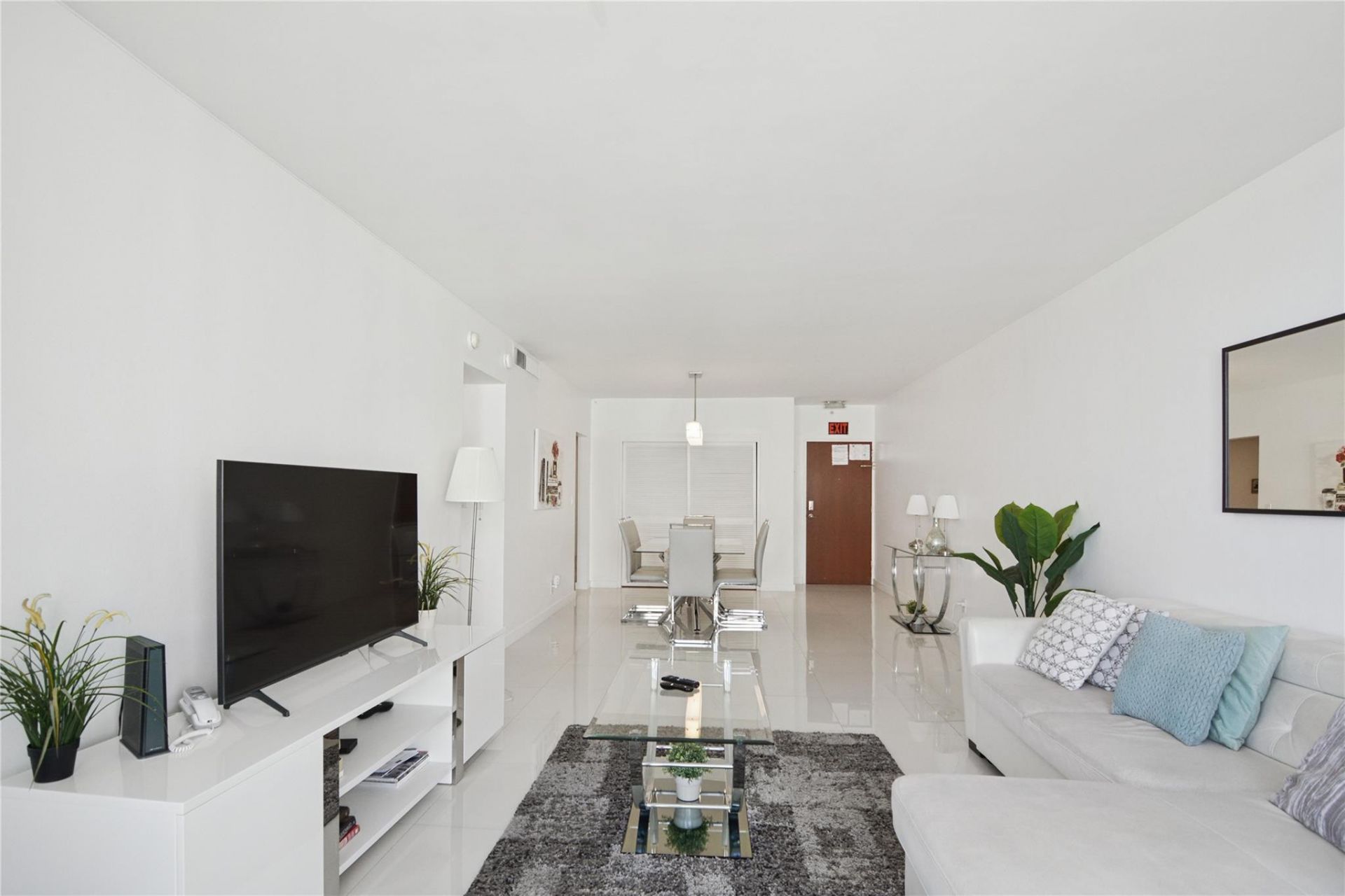 3901 S Ocean Drive, Unit 10D, Hollywood, FL 33019 Photo