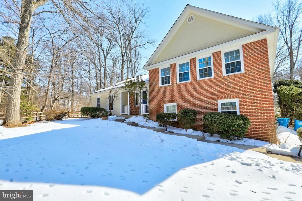 3203 Cinch Ring Court, Oakton, VA 22124 Main Photo